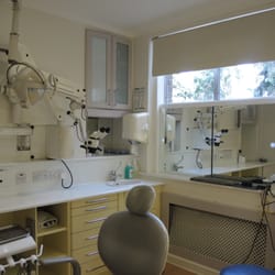 Ravenscourt Dental Practice - The dental surgery.