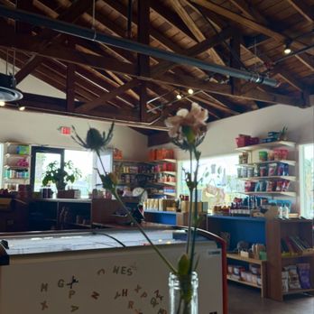 Buena Bodega - Coffee & Tea Near Me - Ventura, California