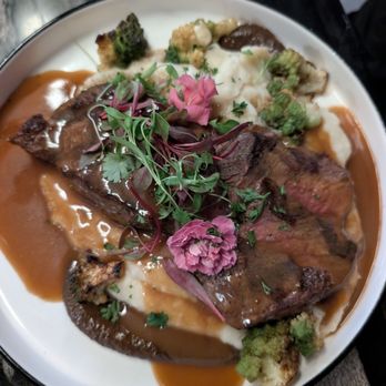 Yager Lodge &Rare - Bars Near Me - Folsom, California