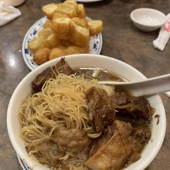 Max Noodle House - Beef brisket wonton noodle soup - Noodles Near Me - Richmond, British Columbia