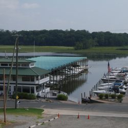Hampton's Landing Marina