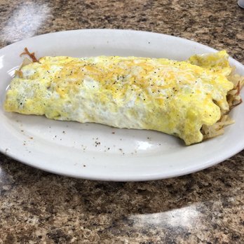 Woodees - Veggie omelet. Stuff with hash browns. Did I eat that? Yep. - American Near Me - Lincoln, Nebraska Woodees - Veggie omelet. Stuff with hash browns. Did I eat that? Yep. - American Near Me - Lincoln, Nebraska