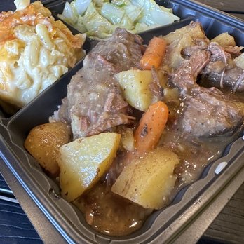 Messi Soul Kitchen - Pot roast, Mac n cheese, cabbage - Soul Food Near Me - Riverside, California Messi Soul Kitchen - Pot roast, Mac n cheese, cabbage - Soul Food Near Me - Riverside, California