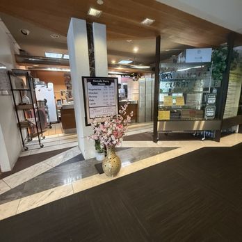 Topa Financial Center - Shared Office Spaces Near Me - Honolulu, Hawaii Topa Financial Center - Shared Office Spaces Near Me - Honolulu, Hawaii
