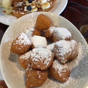 Shelly's Cafe - Free beignets! - Breakfast & Brunch Near Me - Tampa, Florida