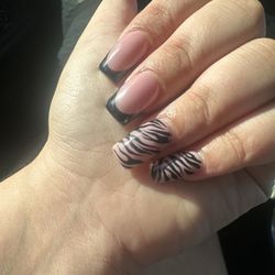 Venus Nails & Spa - Acrylics with tips