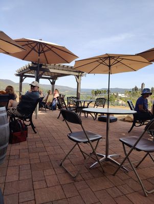 Hungry Hawk Vineyards & Winery by null