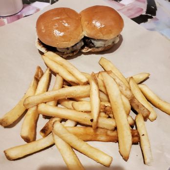 BGR Burgers Grilled Right - Kid meal - Burgers Near Me - Springfield, Virginia