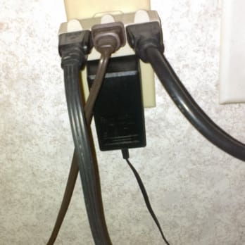 Best Western Lutz's Pinewood Lodge - Can't you just take the battery out of the smoke detector? - Hotels Near Me - Au Gres, Michigan Best Western Lutz's Pinewood Lodge - Can't you just take the battery out of the smoke detector? - Hotels Near Me - Au Gres, Michigan