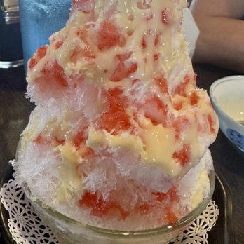 Futaba Japanese Restaurant - Japanese Strawberry Shaved Ice - Ramen Near Me - Northridge, California Futaba Japanese Restaurant - Japanese Strawberry Shaved Ice - Ramen Near Me - Northridge, California