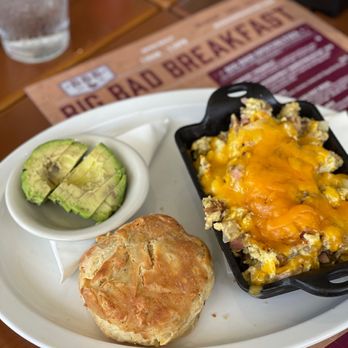 Big Bad Breakfast - Franklin - Breakfast Skillet with Side of Avocado and Biscuit - Breakfast & Brunch Near Me - Franklin, Tennessee Big Bad Breakfast - Franklin - Breakfast Skillet with Side of Avocado and Biscuit - Breakfast & Brunch Near Me - Franklin, Tennessee