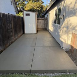 Cement laid Cement laid