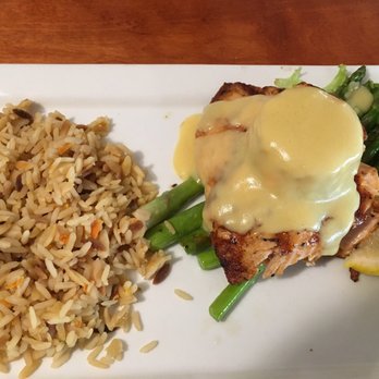 High Tide Restaurant & Bar - Salmon Oscar - Seafood Near Me - Brewer, Maine