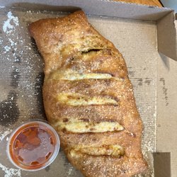3 Olives Pizza & Deli