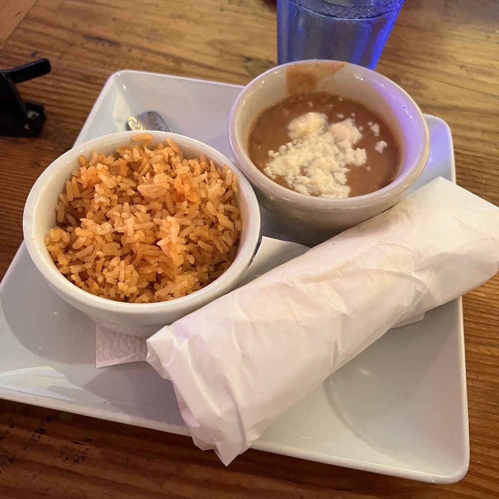 Salsa Verdes - Flour Tortilla, Rice and Beans - Mexican Near Me - Palos Verdes Estates, California Salsa Verdes - Flour Tortilla, Rice and Beans - Mexican Near Me - Palos Verdes Estates, California