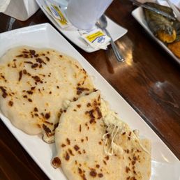 Pupusas de queso de arroz Pupusas de queso de arroz
