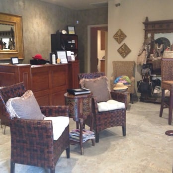 Renee's Day Spa and Salon - Check in area - Day Spas Near Me - Modesto, California Renee's Day Spa and Salon - Check in area - Day Spas Near Me - Modesto, California