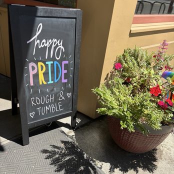 Rough & Tumble - Entrance - Sports Bars Near Me - Seattle, Washington