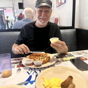 Moon Valley Cafe - Joe enjoying Baked Bannana Bread French toast - Breakfast & Brunch Near Me - Phoenix, Arizona