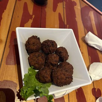 B&D Burgers - Gator fritters - American Near Me - Pooler, Georgia B&D Burgers - Gator fritters - American Near Me - Pooler, Georgia