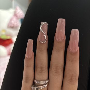 Chloe Nails & Spa - I hate my nails so much - Waxing Near Me - Dickinson, Texas