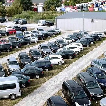 Parkplatzservice Laabs - Parkplatz - Parking Near Me - Schönefeld, BB Parkplatzservice Laabs - Parkplatz - Parking Near Me - Schönefeld, BB