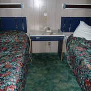 Photo of Arne's Royal Hawaiian Motel - Baker, CA, United States. Room