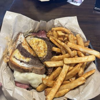 Chubby's Cafe - Salad Near Me - Tooele, Utah