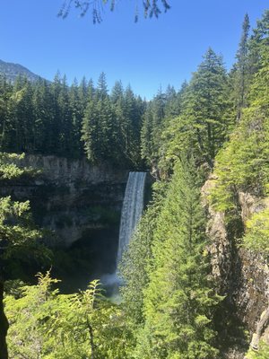 Brandywine Falls Provincial Park by null