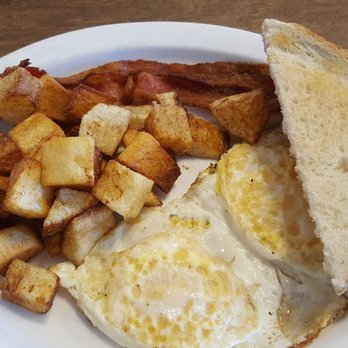 The Atlantic Kitchen - Breakfast for lunch! - Fish & Chips Near Me - Fort Saskatchewan, Alberta