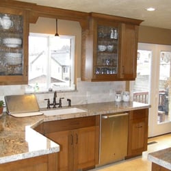MJ Design Custom Cabinets - http://www.mjcustomcabinets.com