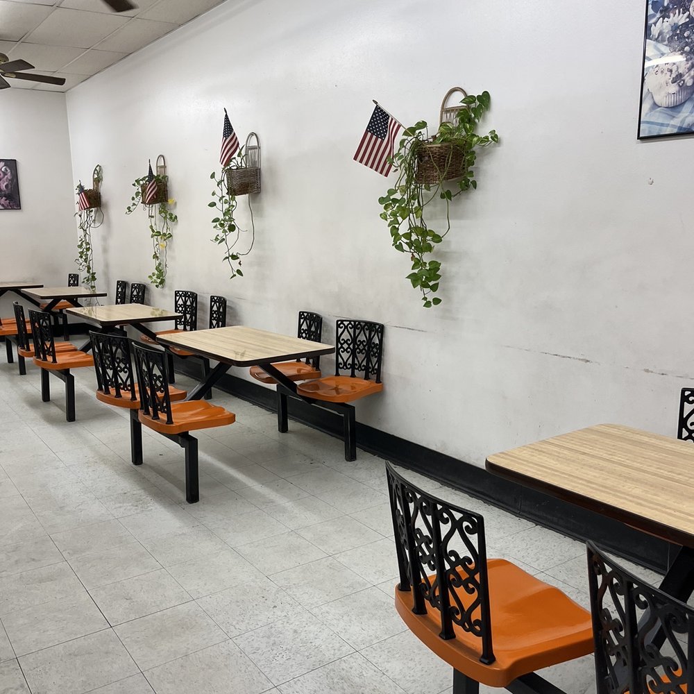 Mr J's Donut House - Seating area - Donuts Near Me - Redlands, California Mr J's Donut House - Seating area - Donuts Near Me - Redlands, California