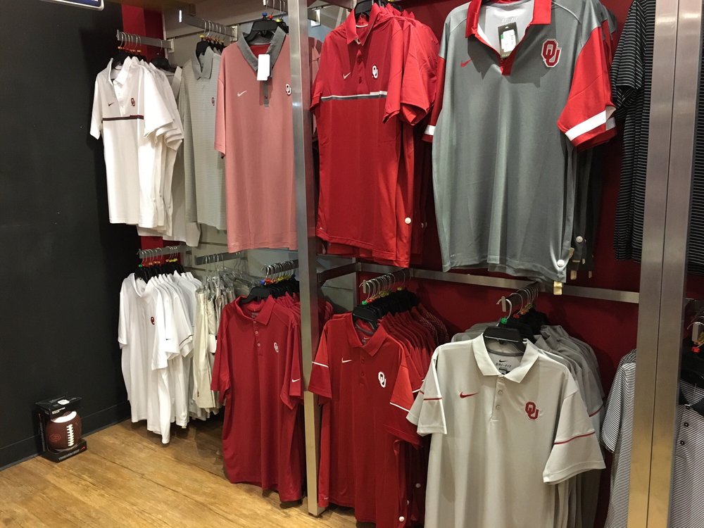 FAN OUTFITTERS CLOSED 2520 South Service Rd, Moore, Oklahoma