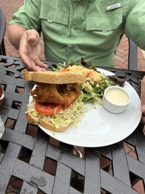 Lucky Well Irish Pub & Eatery by null