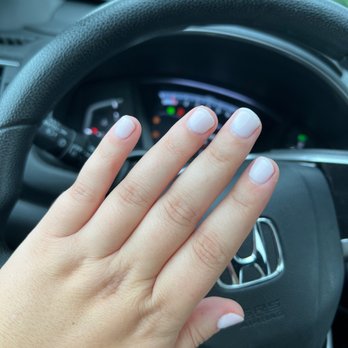 Top Nails - 2-3 coats of funny bunny + 1 coat of bubble bath = the perfect engagement nails!! - Waxing Near Me - Mount Pleasant, South Carolina