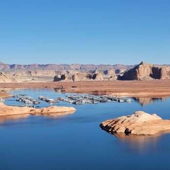 Wahweap Overlook - Drought. Low water levels. - Hiking Near Me - Page, Arizona