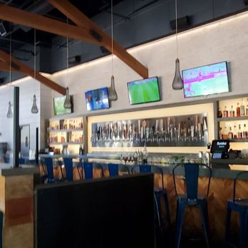 Eureka! - Bar area - American Near Me - Concord, California