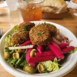 Falafel Salad