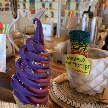 Makani's Magic Pineapple Shack - Unicone. So yummy - Juice Bars & Smoothies Near Me - Hilo, Hawaii Makani's Magic Pineapple Shack - Unicone. So yummy - Juice Bars & Smoothies Near Me - Hilo, Hawaii