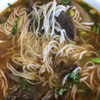 Huong Binh - Bun bo hue - Vietnamese Near Me - Seattle, Washington