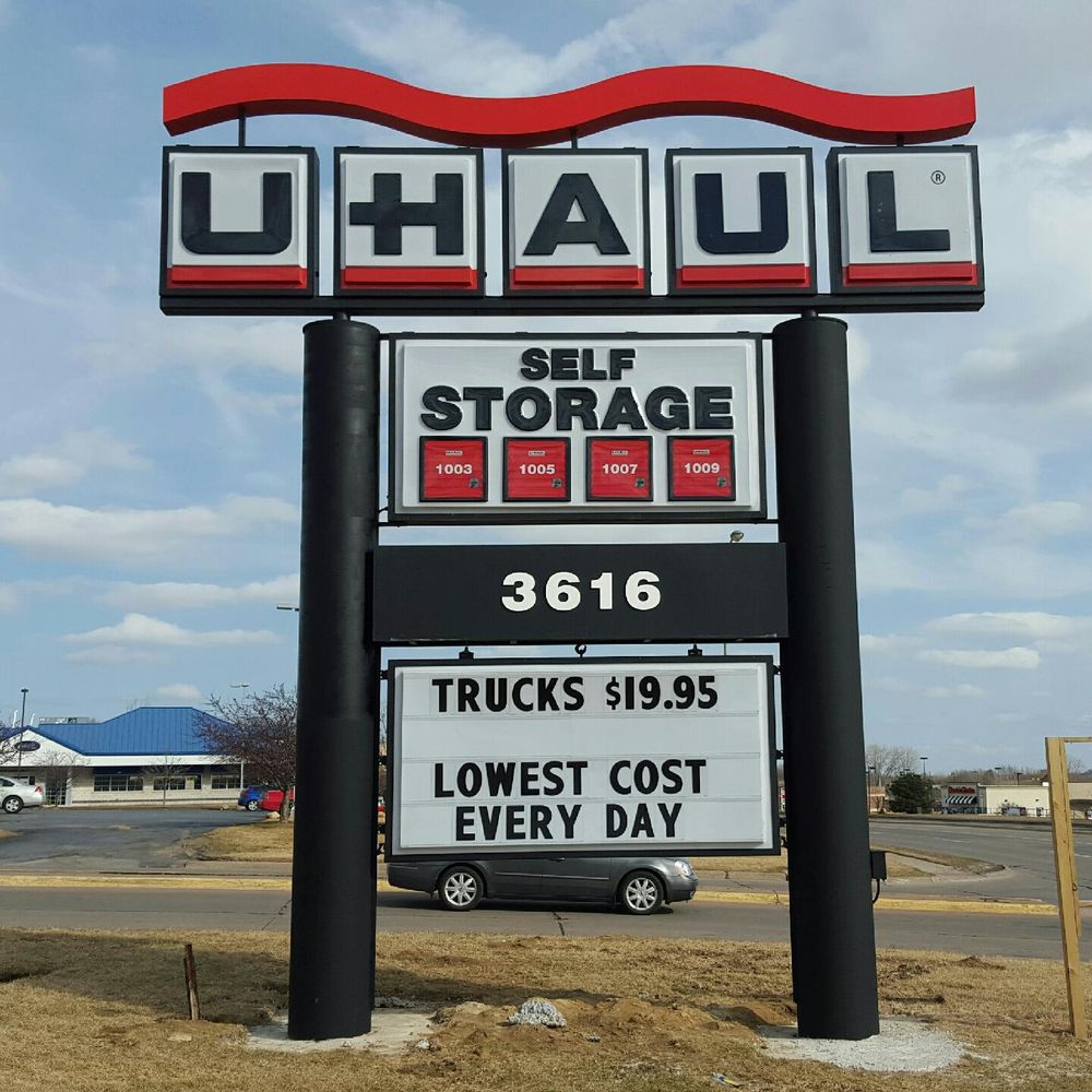 A1 SIGN & CRANE 28 Photos Signmaking 3667 Highway 61, Blue Grass