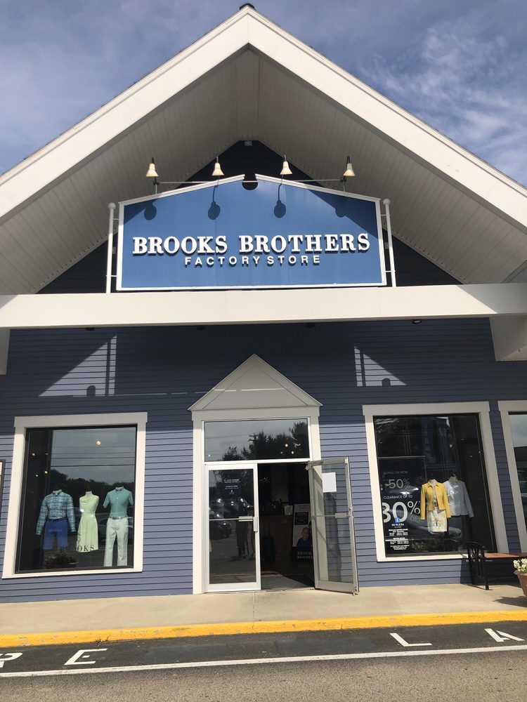 BROOKS BROTHERS FACTORY OUTLET 17 Photos & 14 Reviews 360 US Route 1, Kittery, Maine Men