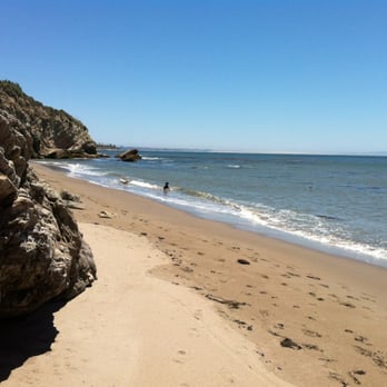 Pirate's Cove - Other side of beach - Beaches Near Me Pirate's Cove - Other side of beach - Beaches Near Me