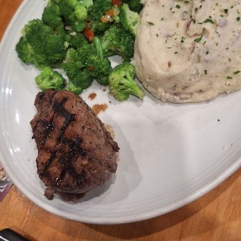 Carrabba's Italian Grill - Tuscan sirloin.  So salty. I love salt and pepper but this was so salty I couldn't not eat more than 4 bites - Seafood Near Me - Avondale, Arizona