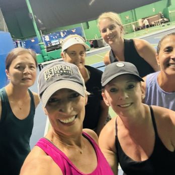 ClearOne Sports Centre - Ladies Ladder - Badminton Near Me - Orlando, Florida