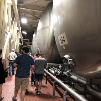 Budweiser Brewery Experience - Beer Tours Near Me - Saint Louis, Missouri
