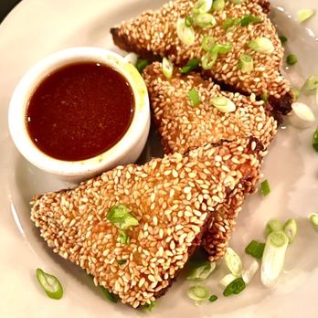 Nightingale - Sesame Shrimp Toast - sweet chile sauce - Cocktail Bars Near Me - Minneapolis, Minnesota Nightingale - Sesame Shrimp Toast - sweet chile sauce - Cocktail Bars Near Me - Minneapolis, Minnesota