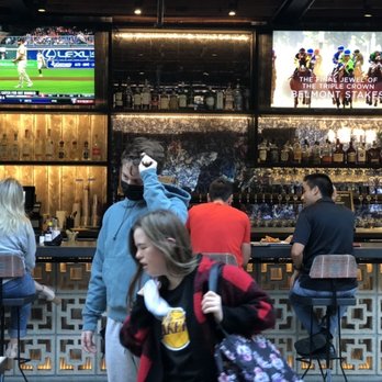 The Crack Shack - The bar - Chicken Shop Near Me - Costa Mesa, California