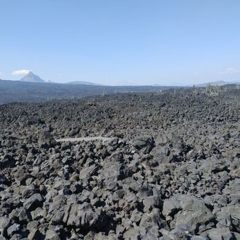 Dee Wright Observatory - Observatories Near Me - McKenzie Bridge, Oregon