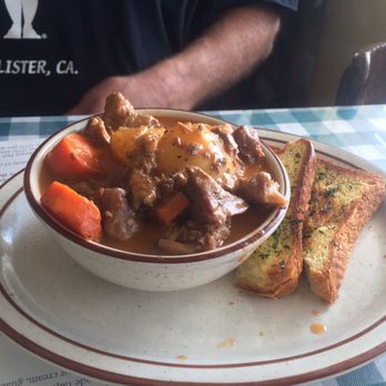 Villa Basque Café - Lamb stew w/ garlic bread - Delis Near Me - Carson City, Nevada